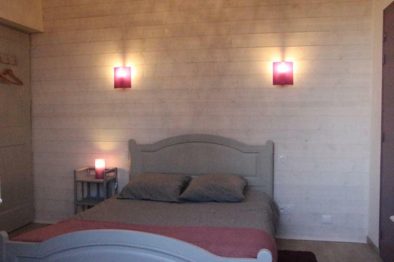 Chambres Aux Bonnes Herbes Bais  Eksteriør billede